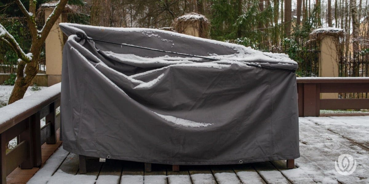 outdoor living spaces winter