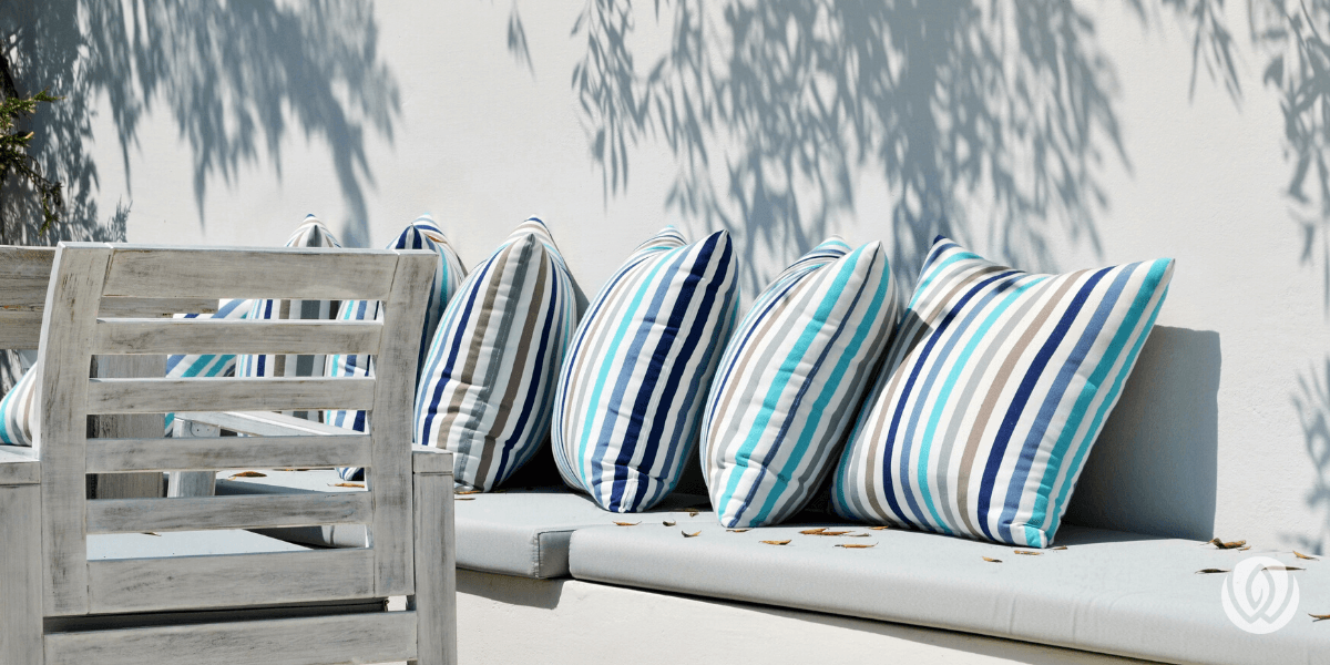 patio-chair-with-couch-and-pillows